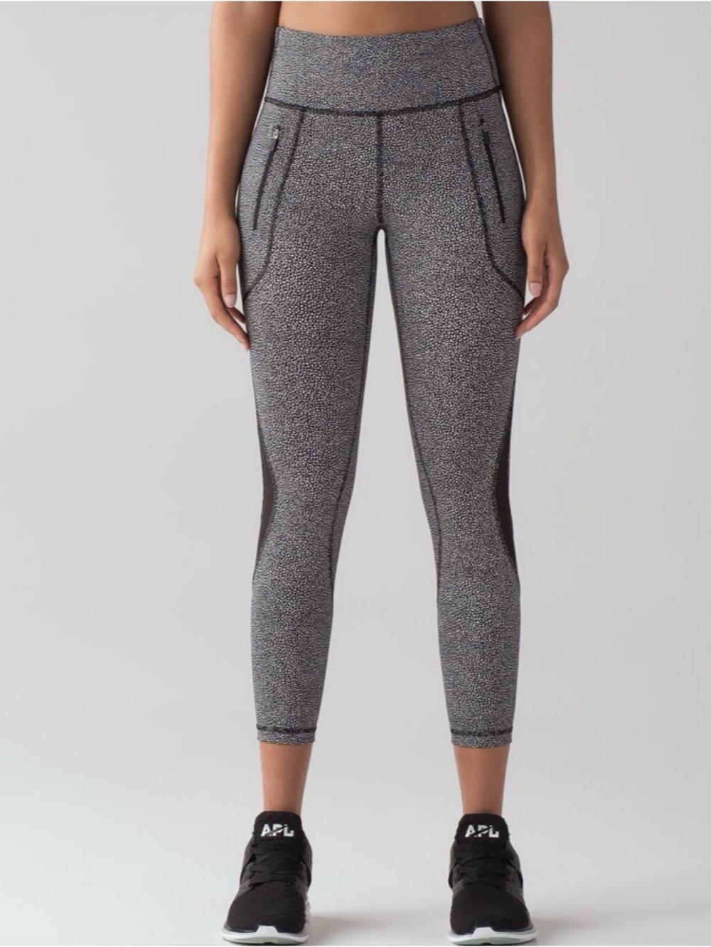 Lululemon Invigorate 7/8 Tight
Chakra Print Alpine White Black / Black